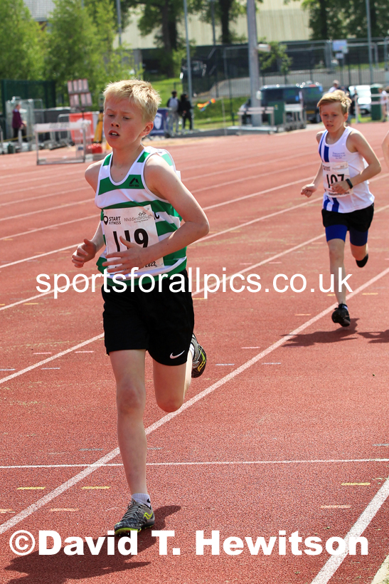 Men and Boys 1500 metres, 2022 North Eastern Track and Field Champs., Middlesbrough. David T. Hewitson/Sports for All Pics